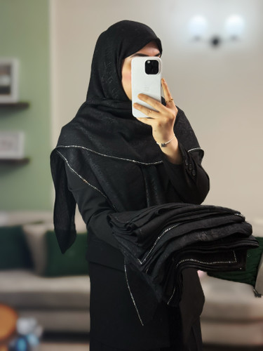 روسری نخ پتینه نگیندار نگین مشکی/نگین نقره ای قواره ۱۴۰