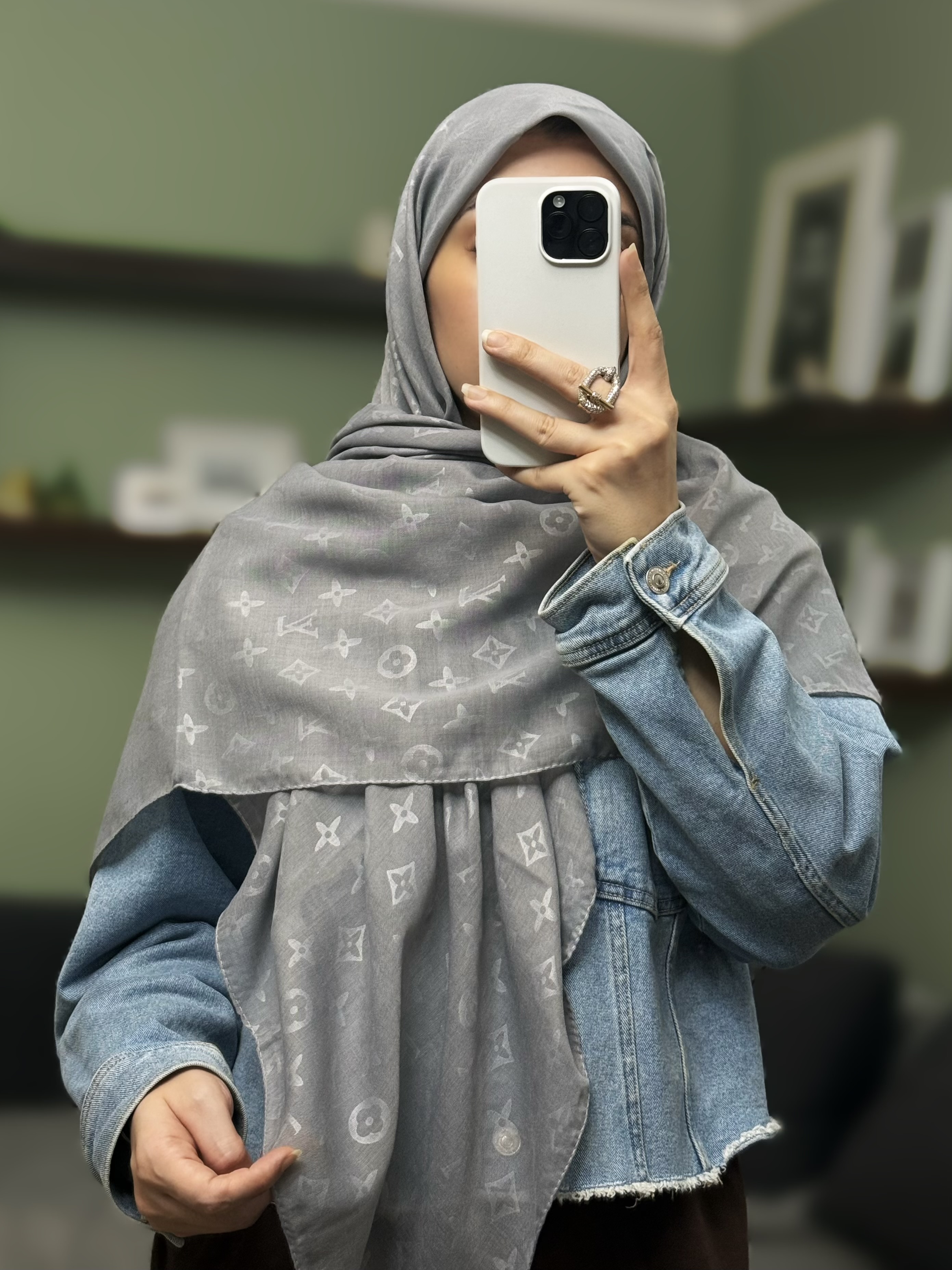 روسری نخ پنبه ال وی B3